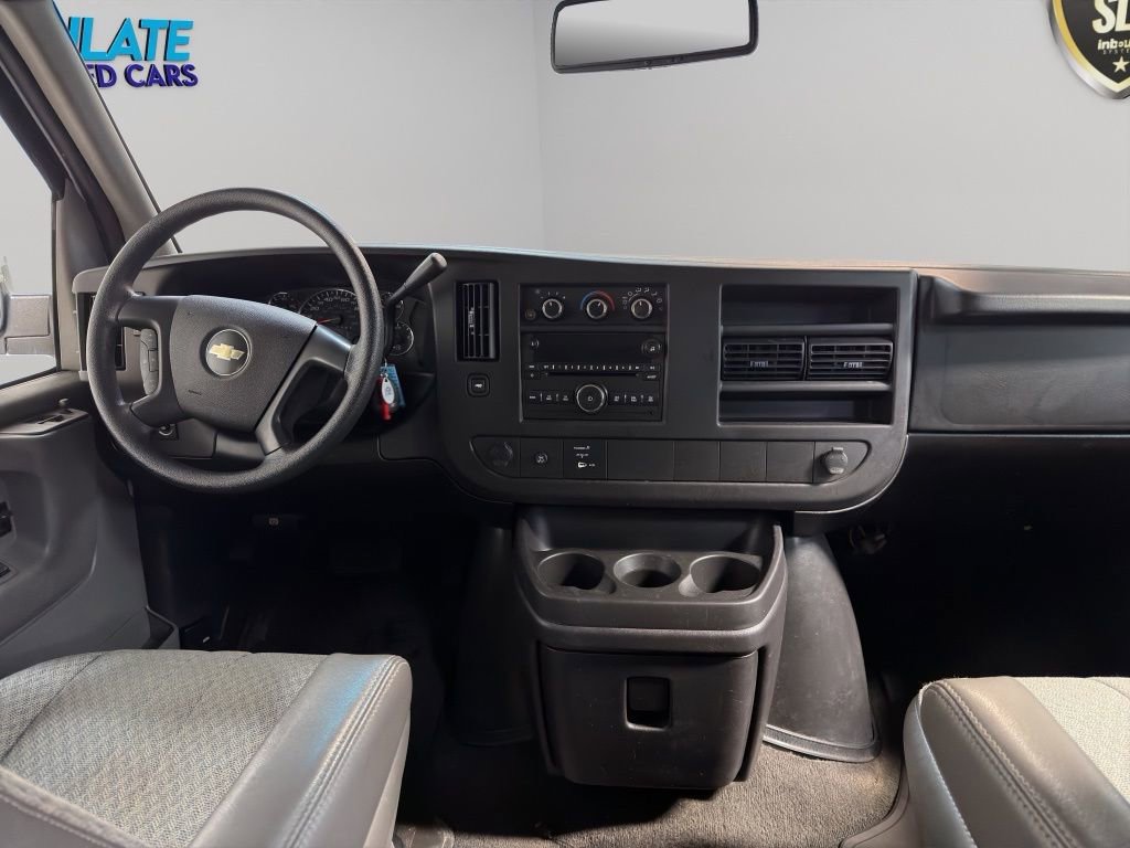 Used 2008 Chevrolet Express 3500 Extended Passenger w/ LT Preferred Equipment Group image 14