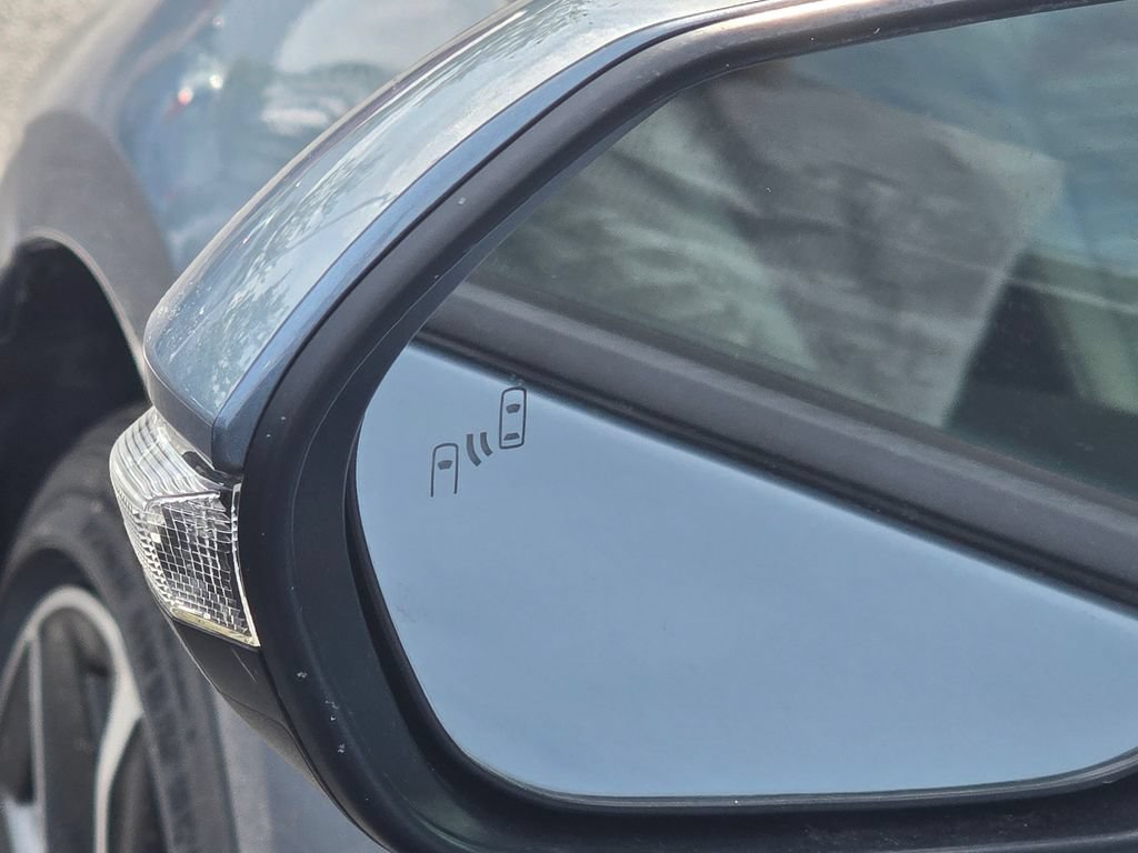 Certified 2022 Toyota Corolla XSE FWD image 24