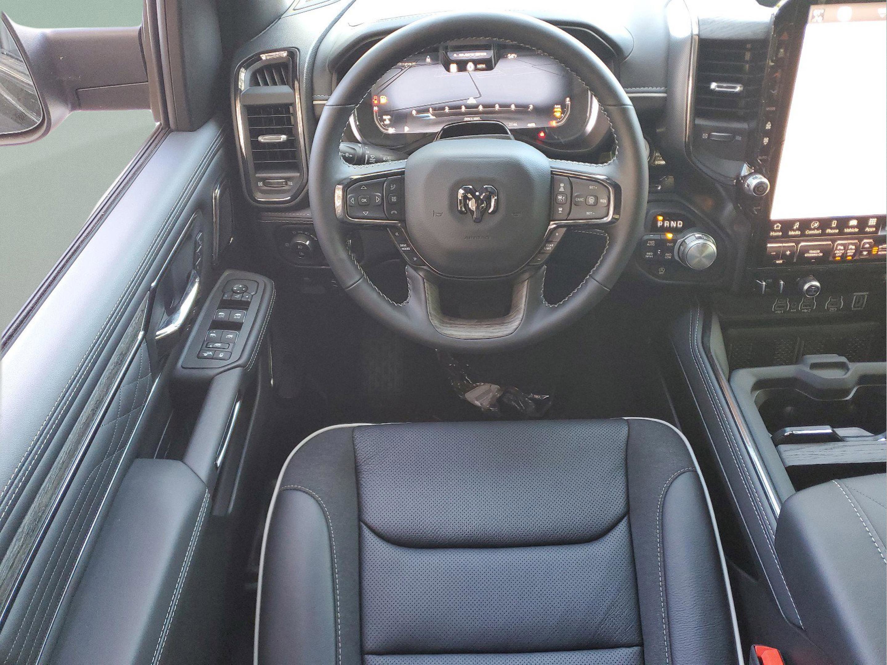 New 2026 RAM 1500 Limited image 24