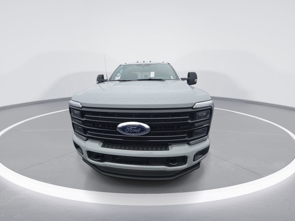 New 2026 Ford F350 Platinum image 3