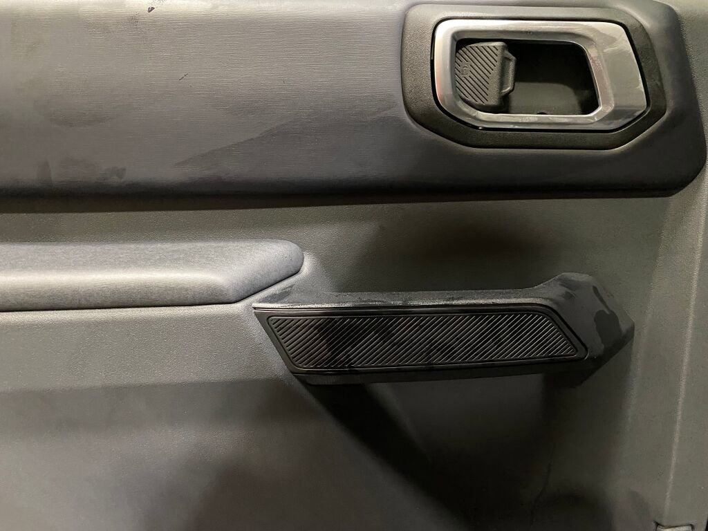 New 2025 Ford Bronco Badlands image 17