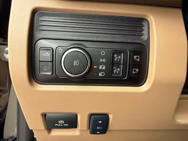 New 2026 Ford F350 Lariat w/ Chrome Package AWD/4WD image 33