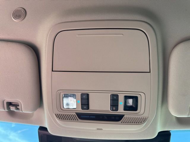 Used 2020 Ford Explorer XLT w/ Equipment Group 202A image 28