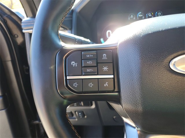 Used 2024 Ford Expedition Platinum image 12