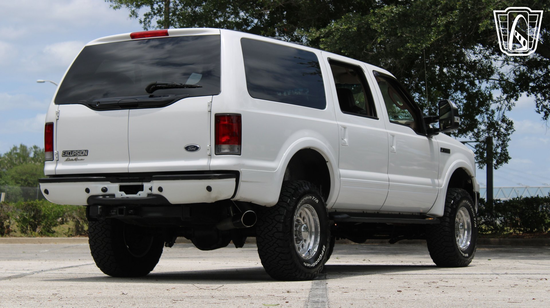 Used 2005 Ford Excursion Eddie Bauer AWD/4WD image 9