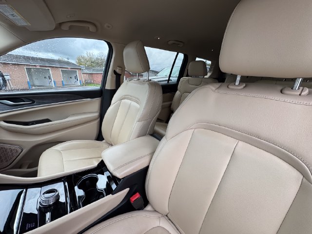 Used 2021 Jeep Grand Cherokee L Limited AWD/4WD image 29
