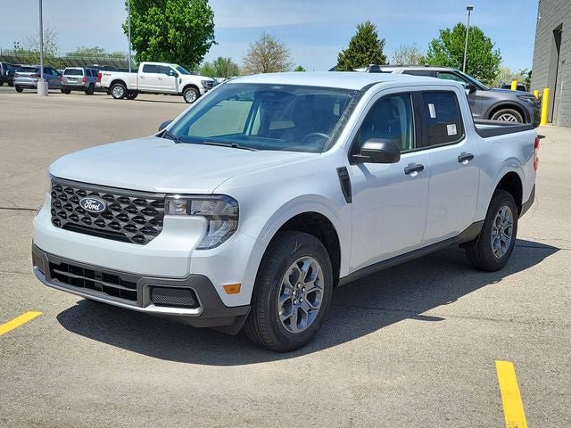 New 2026 Ford Maverick XLT w/ Equipment Group 301A AWD/4WD image 2