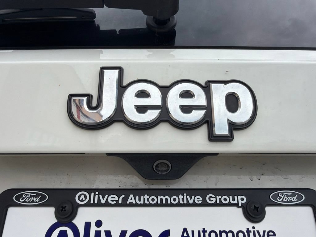Used 2023 Jeep Renegade Latitude AWD/4WD image 21