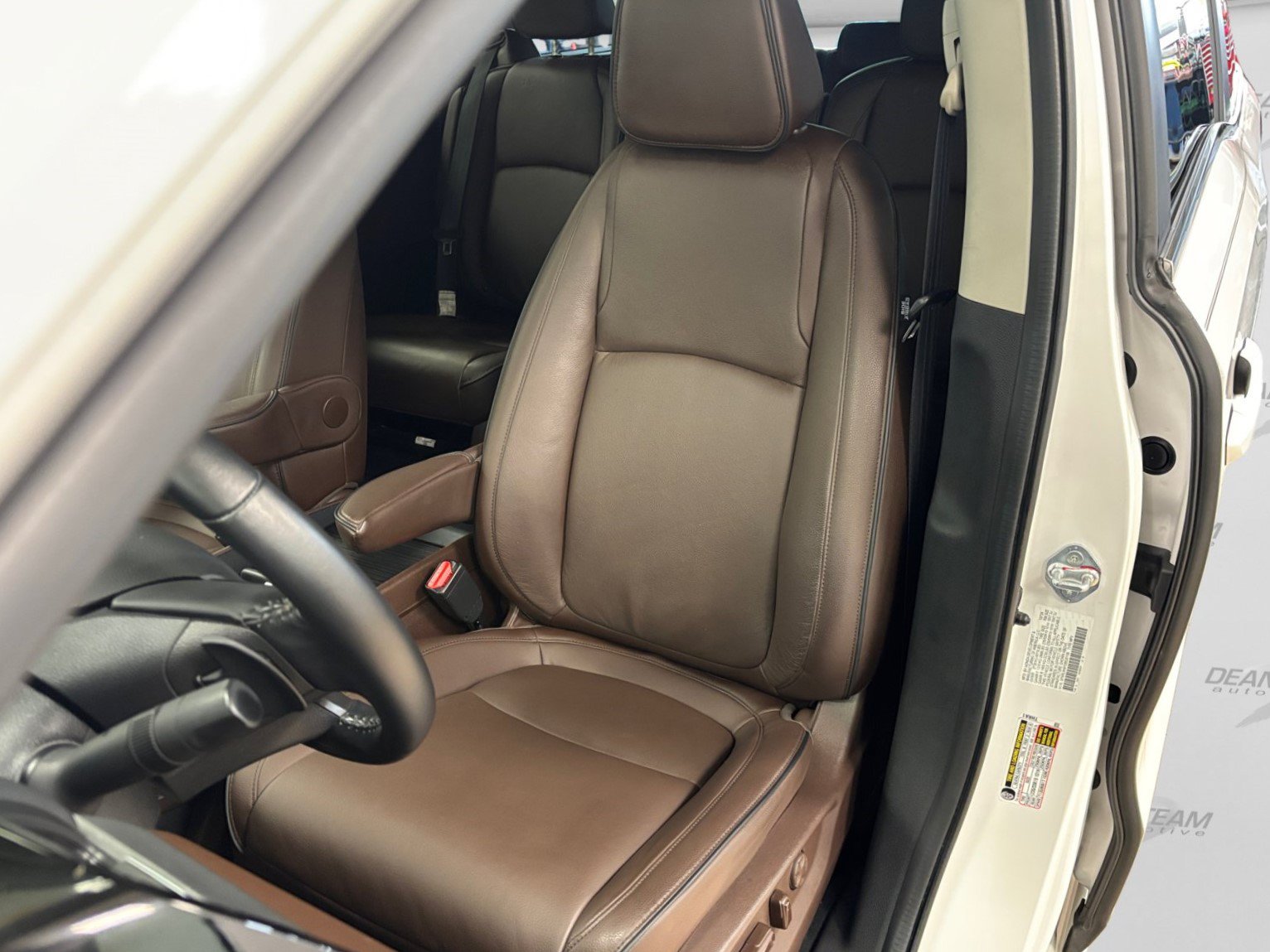 Used 2025 Honda Odyssey Touring image 39