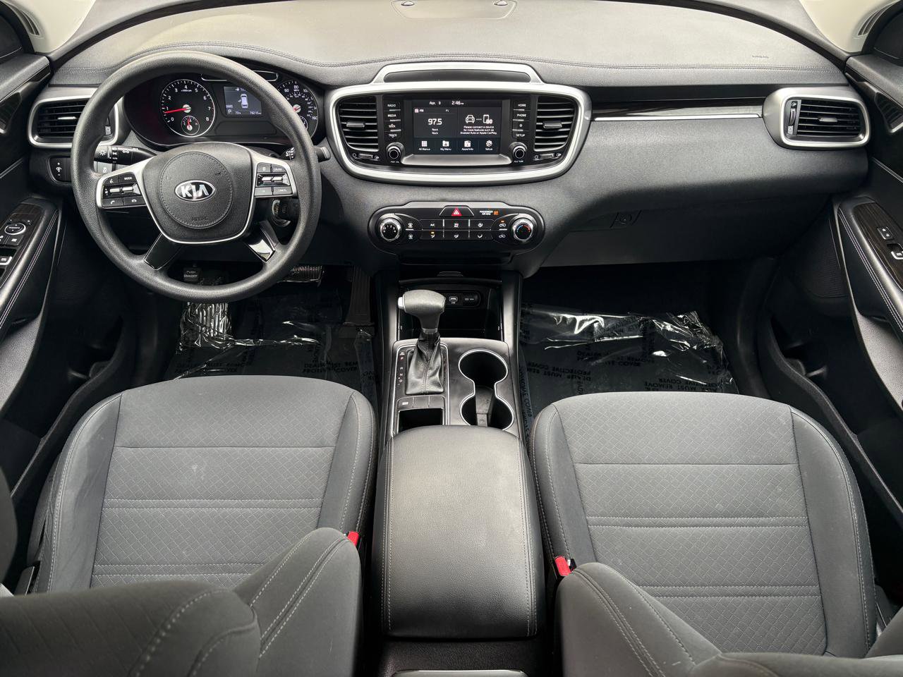 Used 2020 Kia Sorento FWD V6 image 11