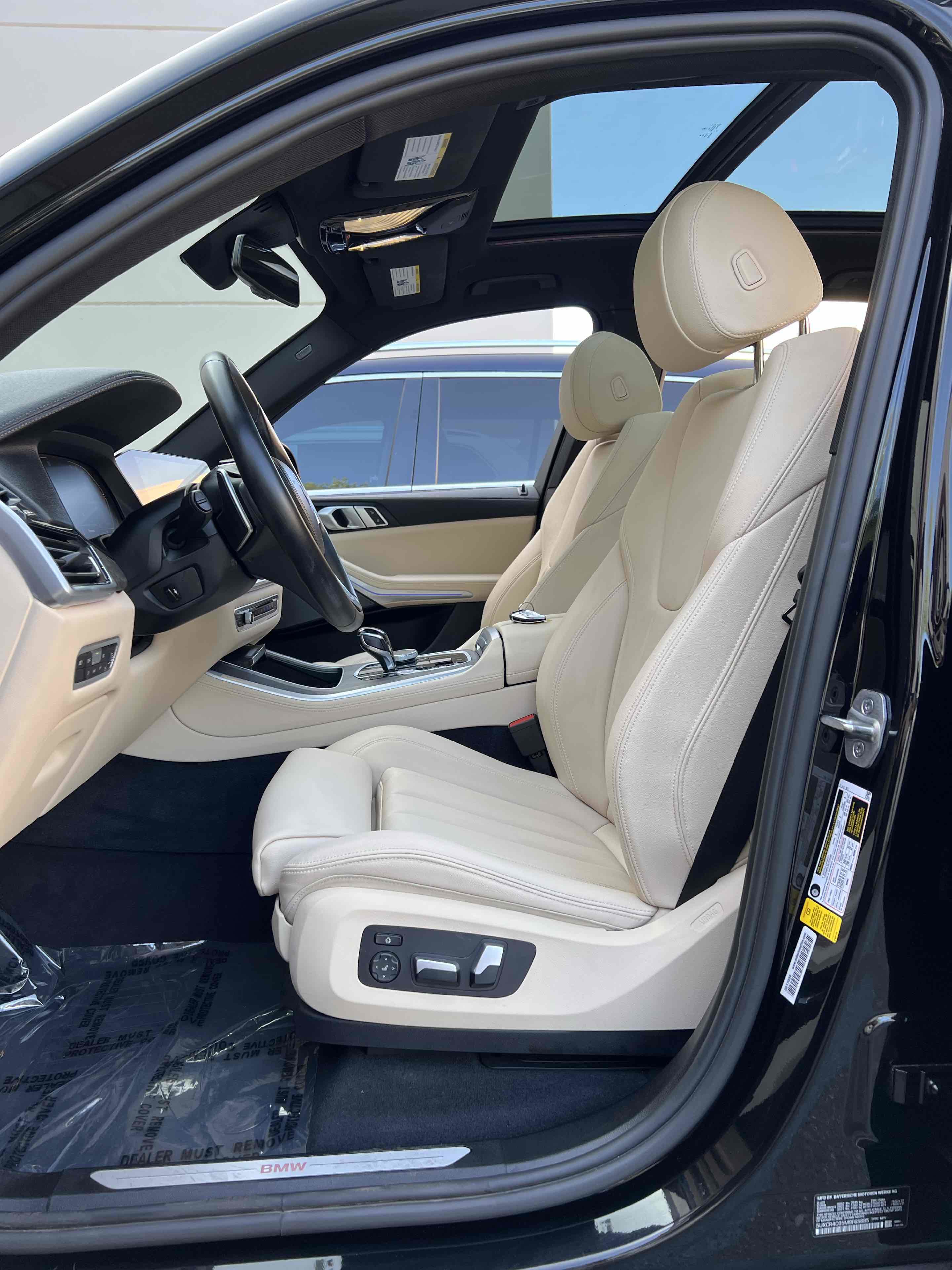 Used 2021 BMW X5 sDrive40i w/ Premium Package RWD image 46