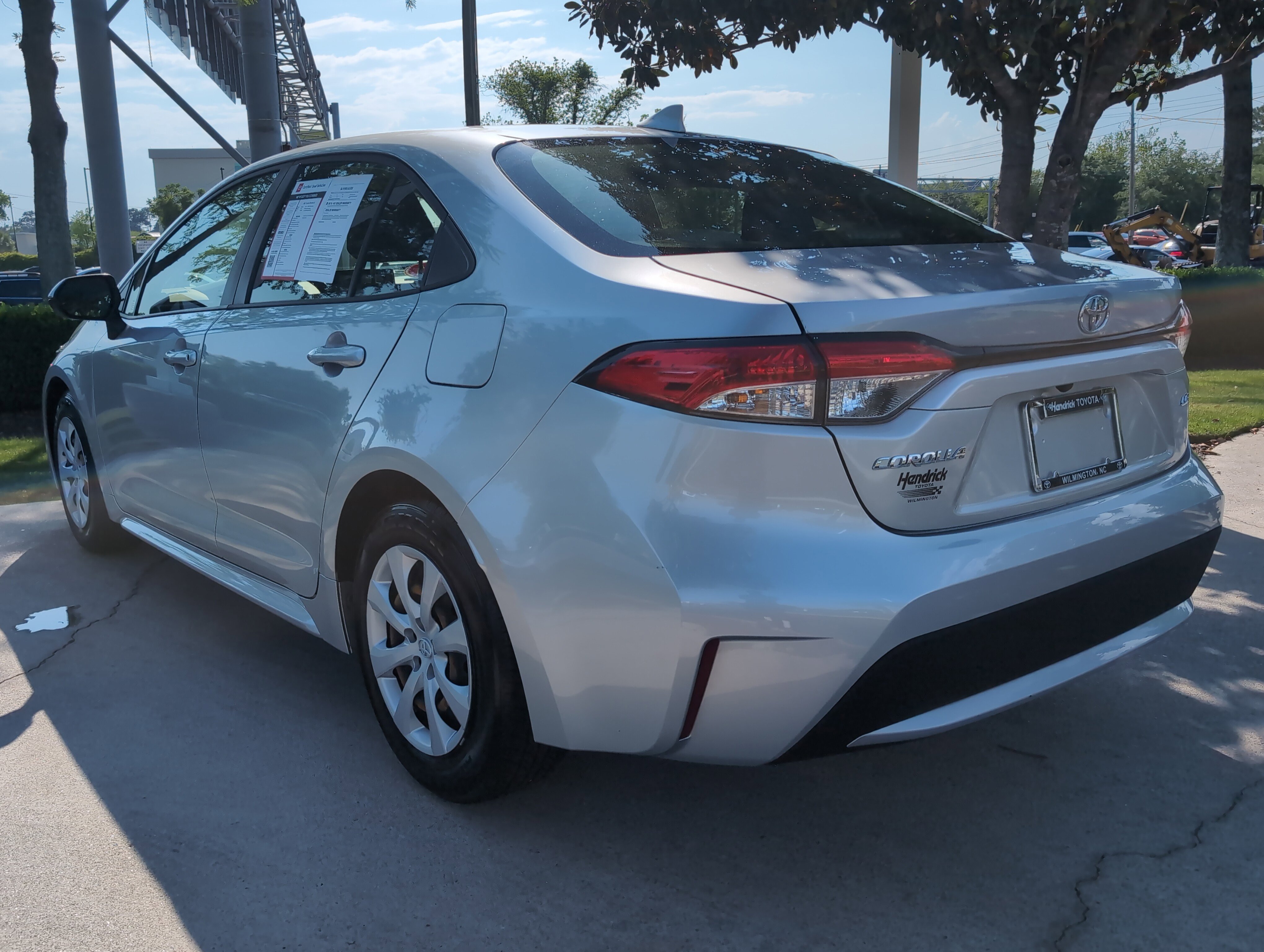 Certified 2021 Toyota Corolla LE FWD image 8