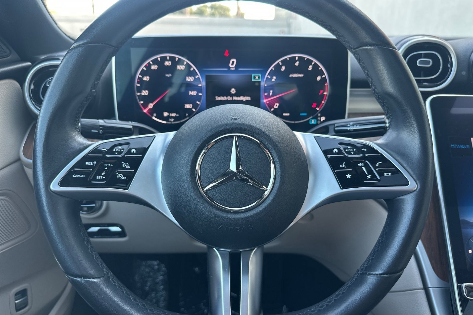 Used 2023 Mercedes-Benz C 300 Sedan image 21