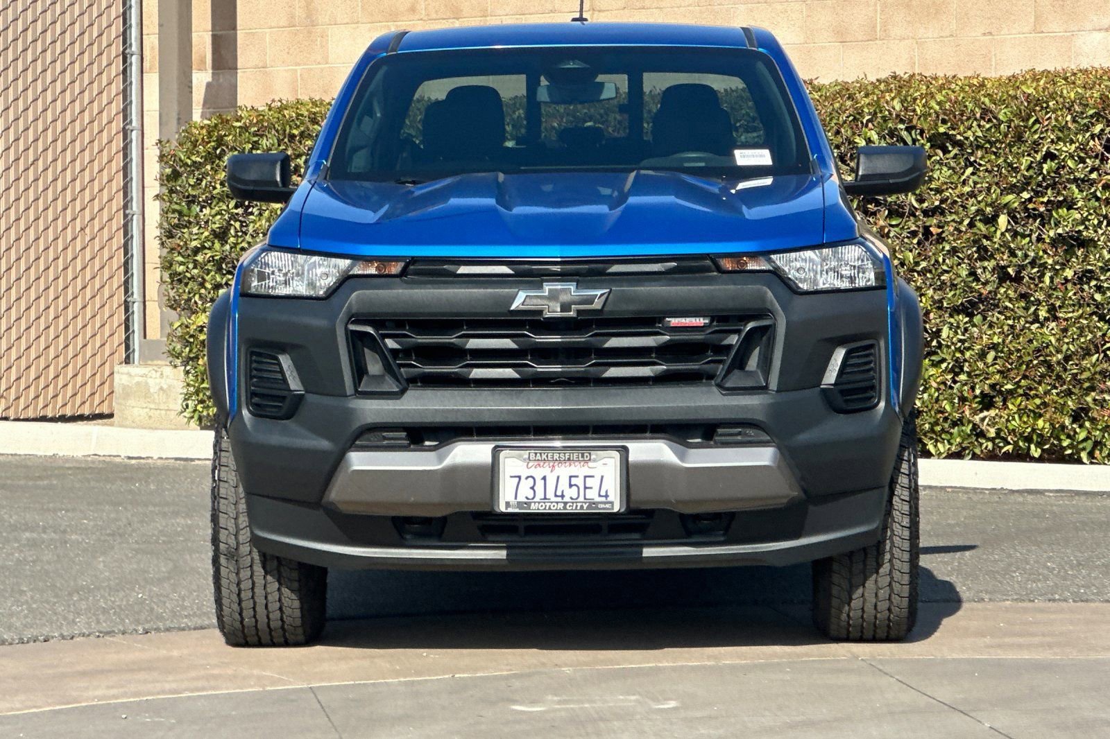 Used 2023 Chevrolet Colorado Trail Boss w/ Advanced Trailering Package AWD/4WD image 9