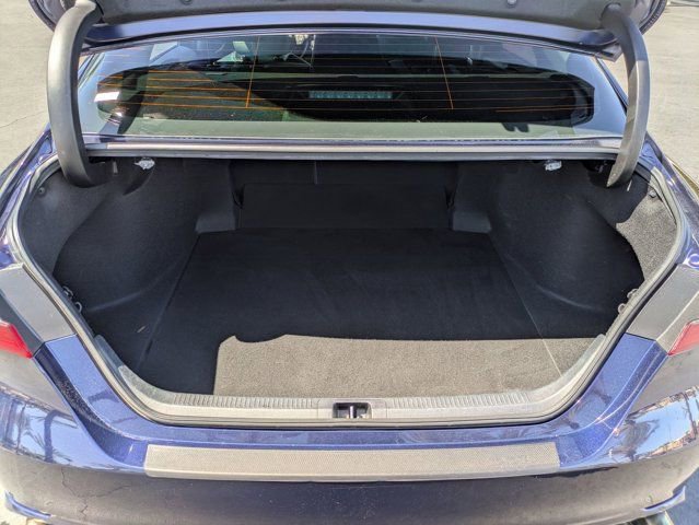 Used 2021 Toyota Camry XSE FWD image 27