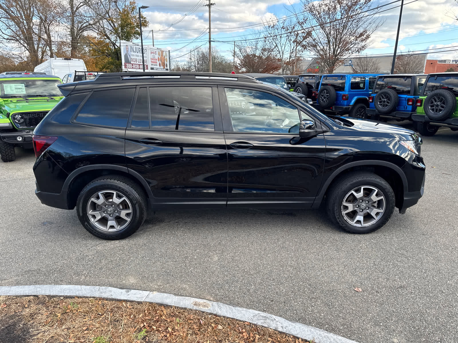 Used 2023 Honda Passport TrailSport image 7