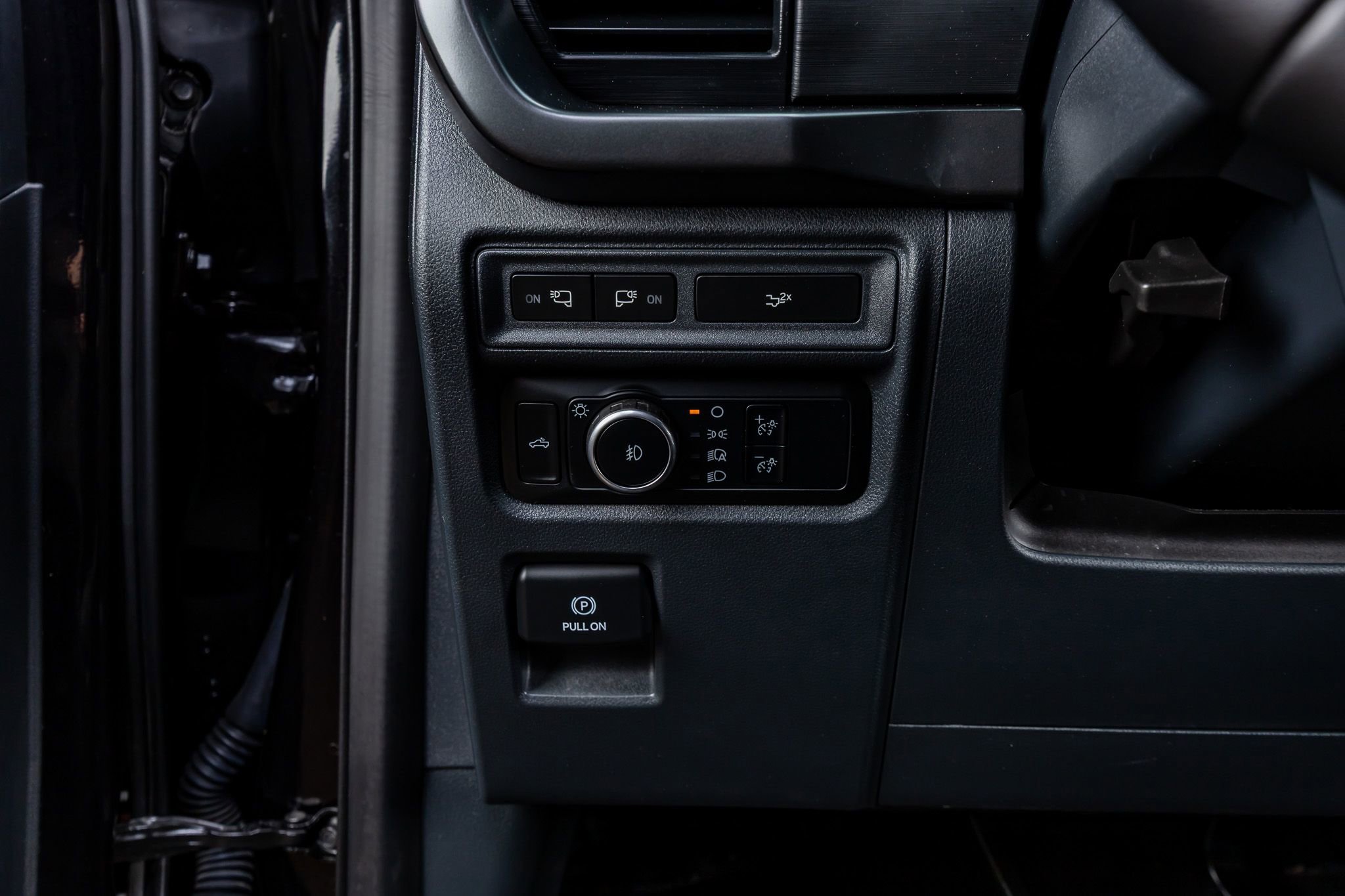 Used 2024 Ford F150 XLT w/ Equipment Group 302A MID image 19