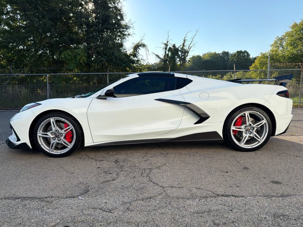 Used 2020 Chevrolet Corvette w/ Z51 Performance Package w/ 3LT Preferred Equipment Group RWD image 5