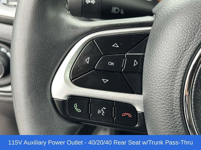 Used 2020 Jeep Renegade Latitude w/ Popular Equipment Group AWD/4WD image 11