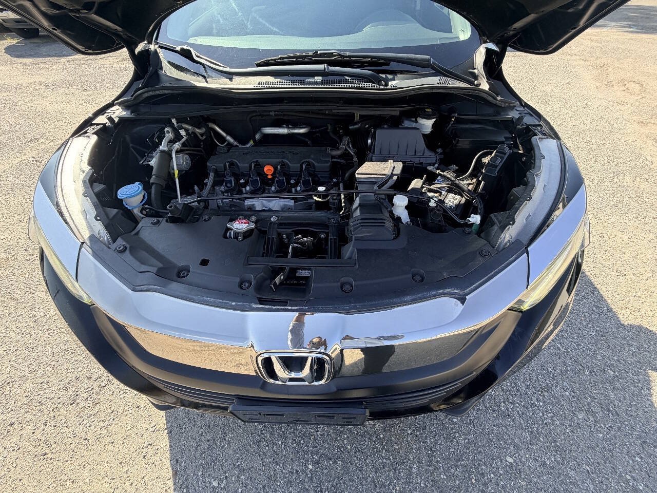 Used 2019 Honda HR-V LX image 12
