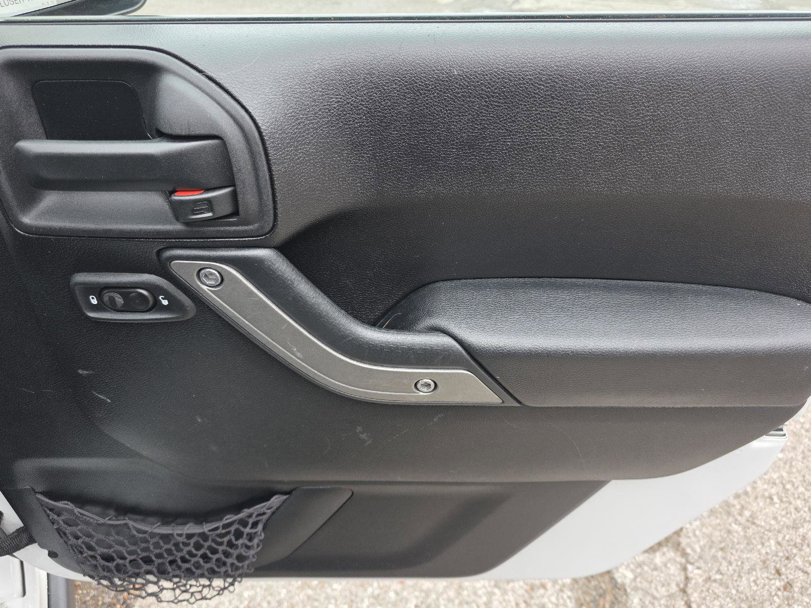 Used 2015 Jeep Wrangler Willys Wheeler image 22