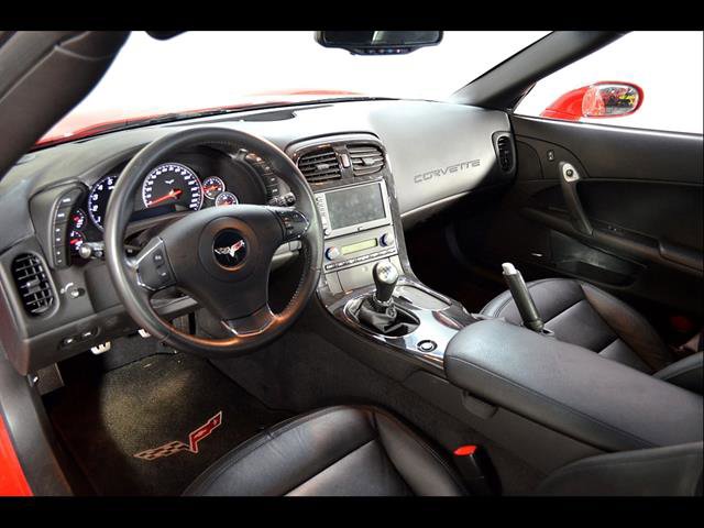 Used 2012 Chevrolet Corvette Coupe w/ 2LT Preferred Equipment Group RWD image 12