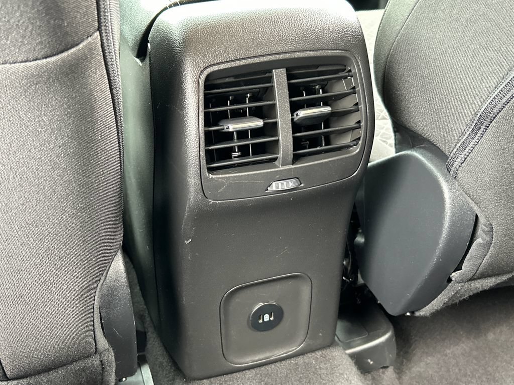 Used 2024 Ford Escape Active AWD/4WD image 19