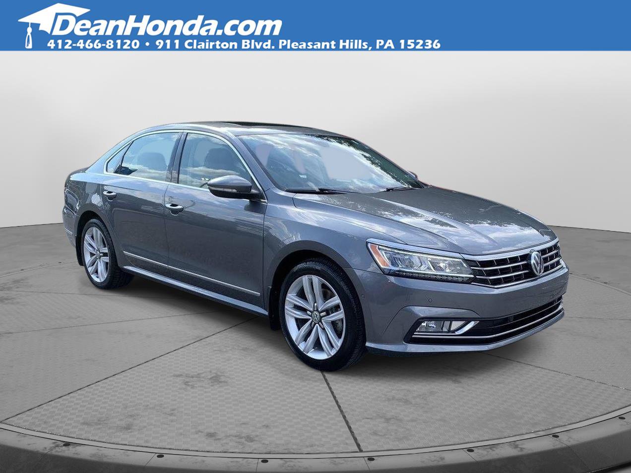 Used 2017 Volkswagen Passat 1.8T SEL Premium FWD image 1