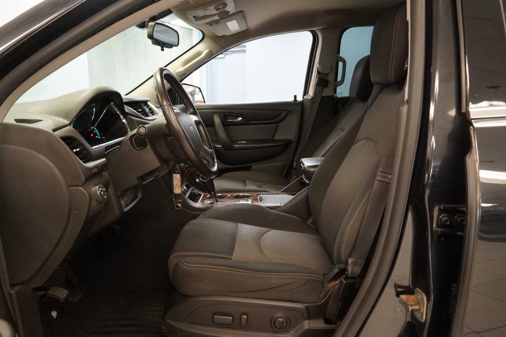 Used 2014 Chevrolet Traverse LT w/ All-Star Edition AWD/4WD image 5