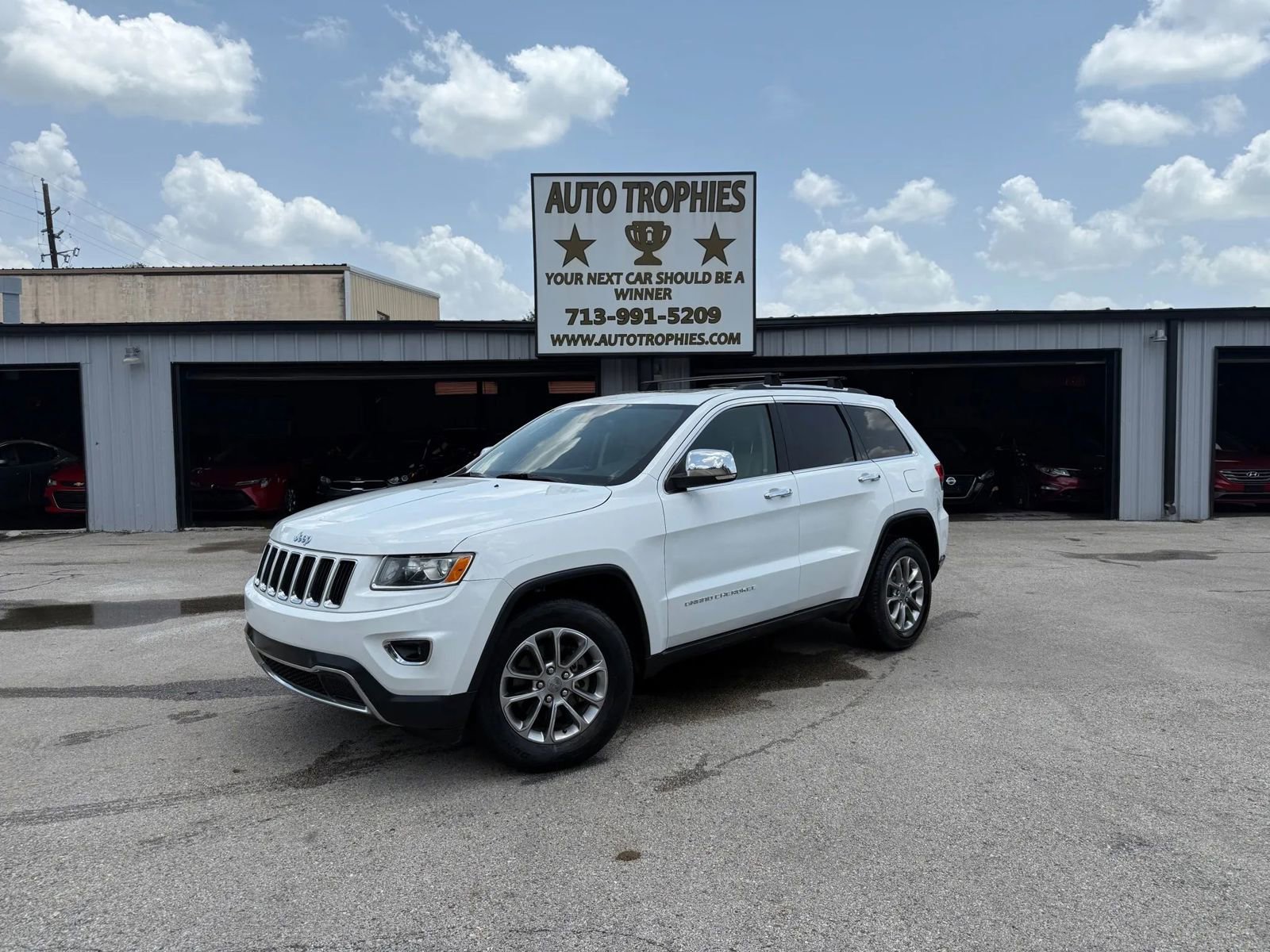 Used 2016 Jeep Grand Cherokee Limited w/ Trailer Tow Group IV RWD image 1