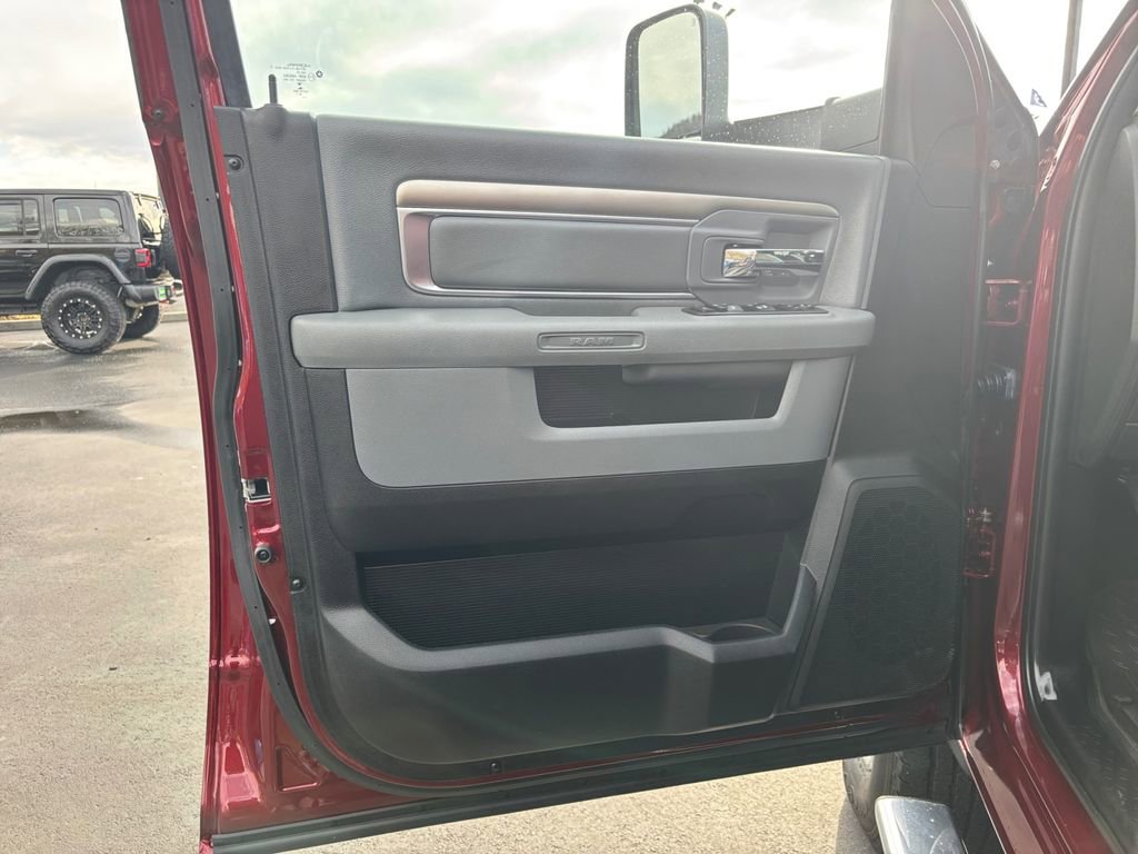 Used 2018 RAM 2500 Big Horn image 23