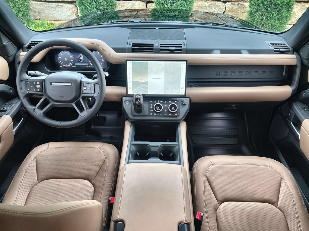 New 2026 Land Rover Defender 110 S AWD/4WD image 12