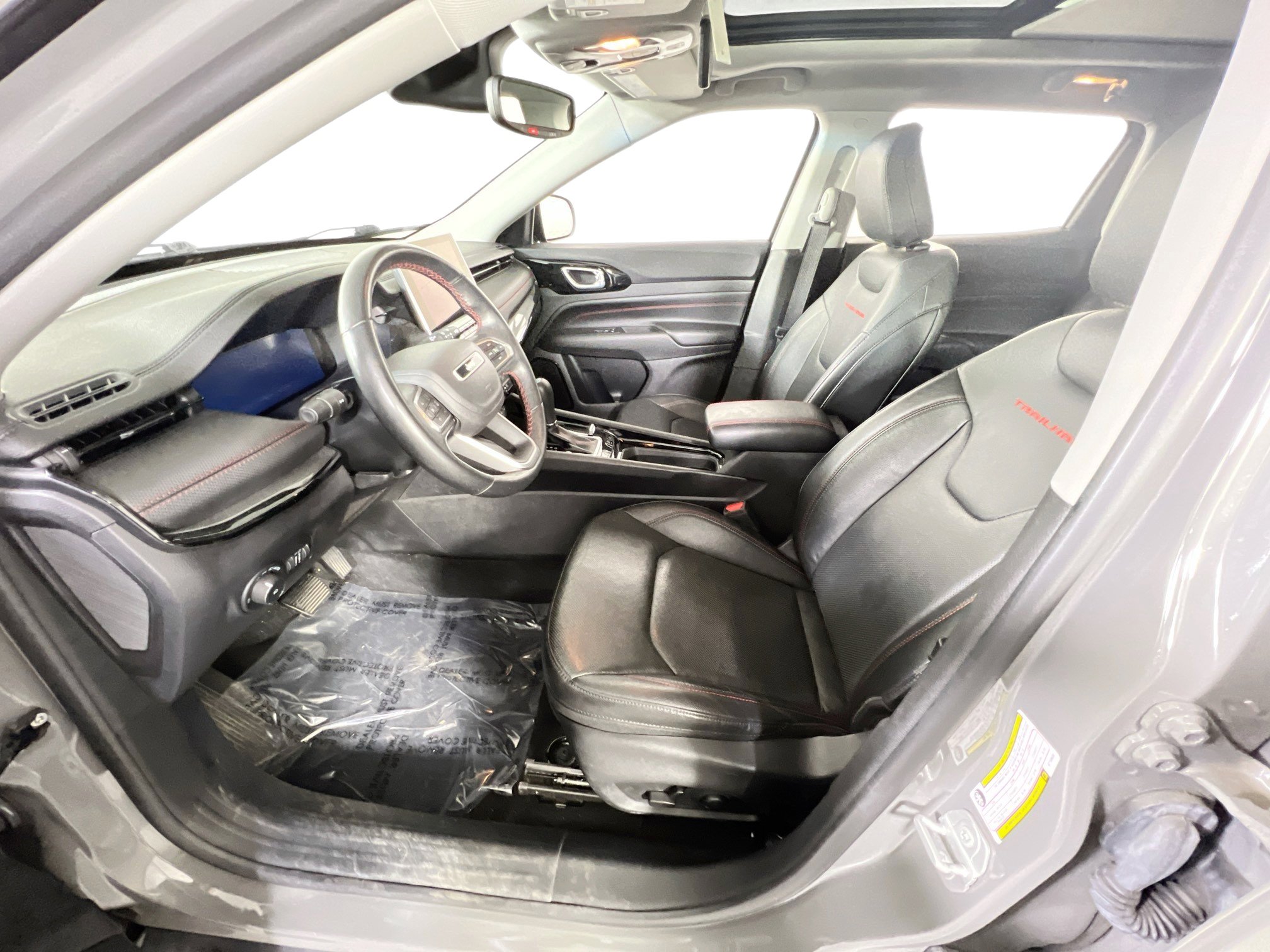 Used 2022 Jeep Compass Trailhawk w/ Trailhawk Elite Group image 20