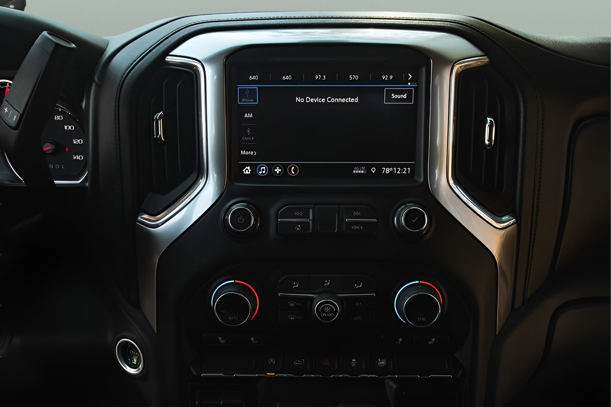 Used 2020 Chevrolet Silverado 1500 LT w/ All-Star Edition image 27