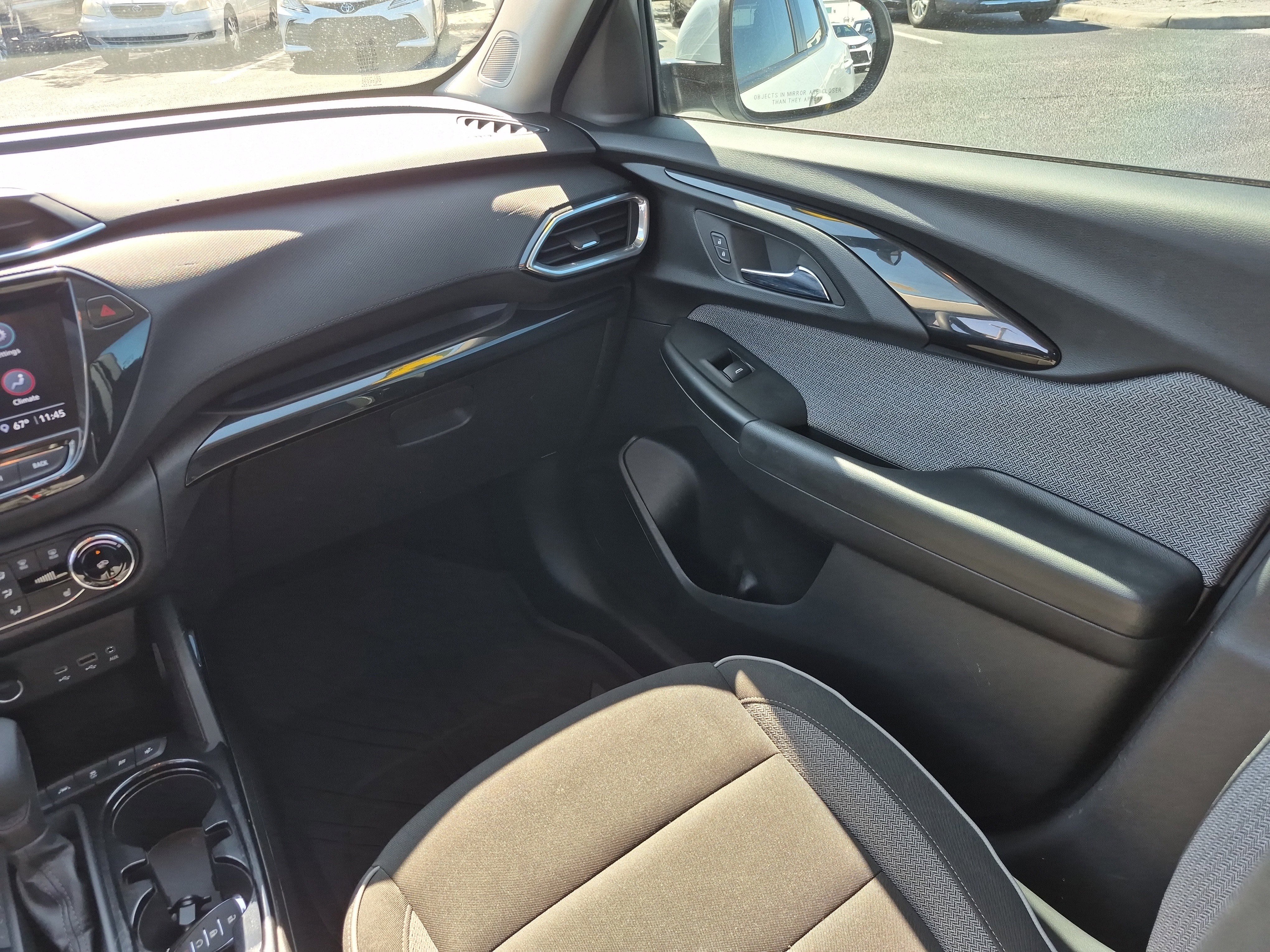 Used 2023 Chevrolet TrailBlazer LT w/ Convenience Package image 18