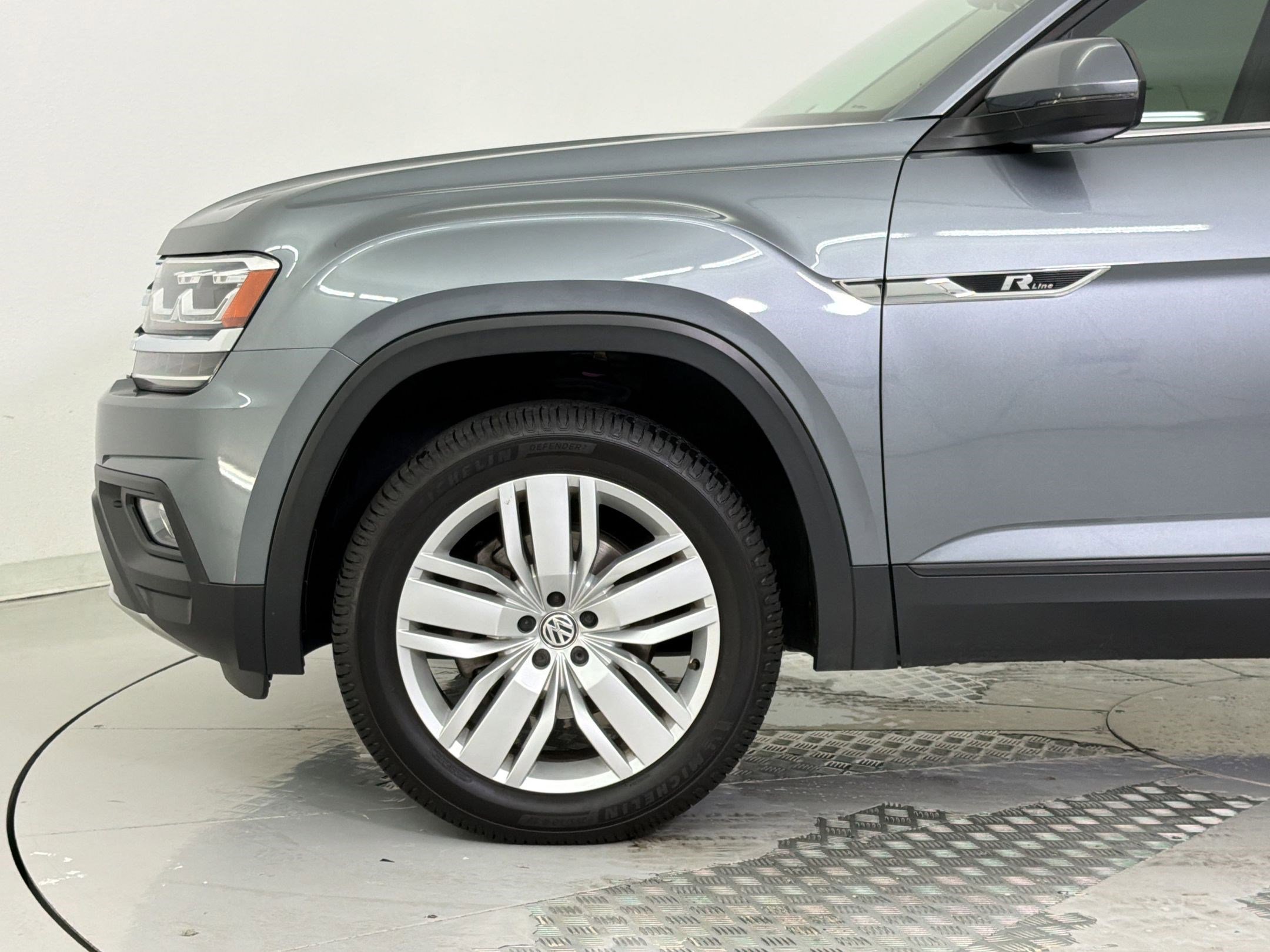 Used 2019 Volkswagen Atlas SE FWD image 22