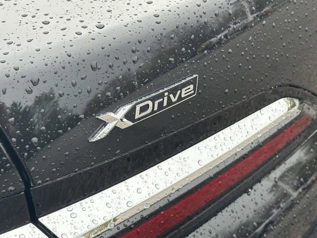 Certified 2023 BMW 760i xDrive AWD/4WD image 18