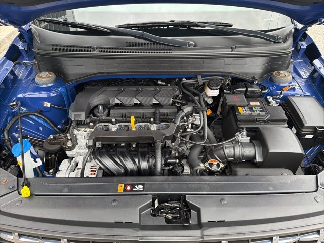 Certified 2022 Hyundai Venue Limited w/ Cargo Package image 42