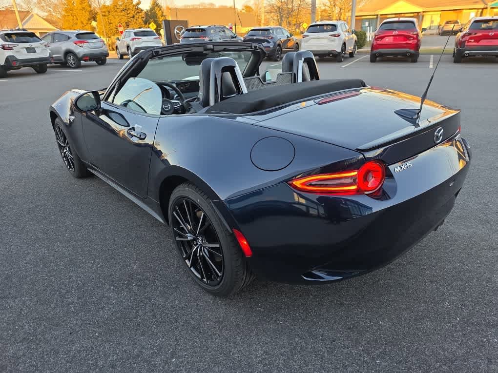 New 2025 MAZDA MX-5 Miata Grand Touring RWD image 15