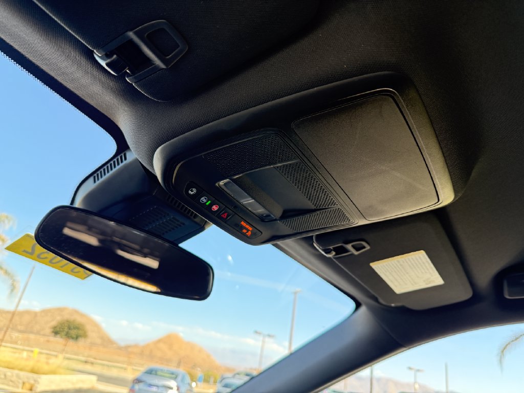 Used 2025 GMC Terrain Elevation FWD image 27