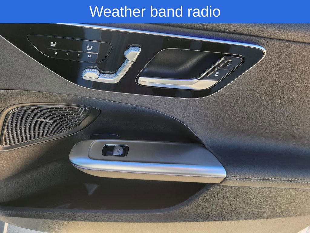 Used 2022 Mercedes-Benz C 300 Sedan image 7