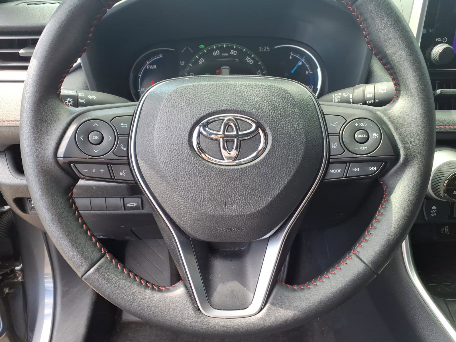 Certified 2025 Toyota RAV4 SE AWD/4WD image 16