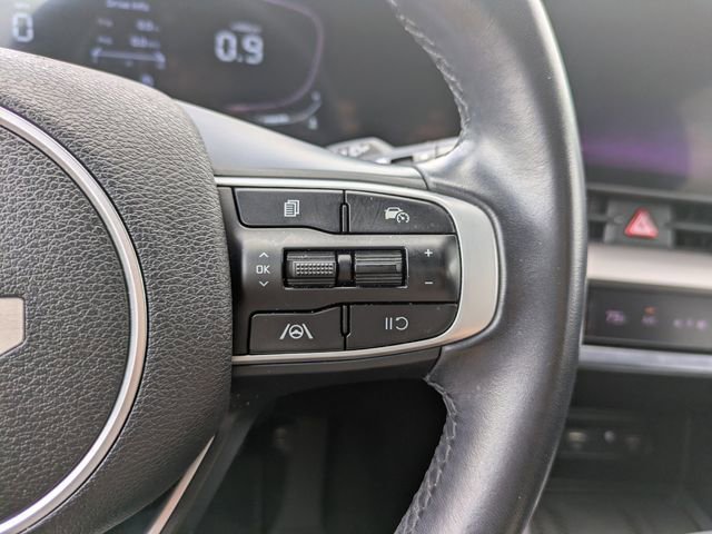 Used 2023 Kia Sportage EX image 29