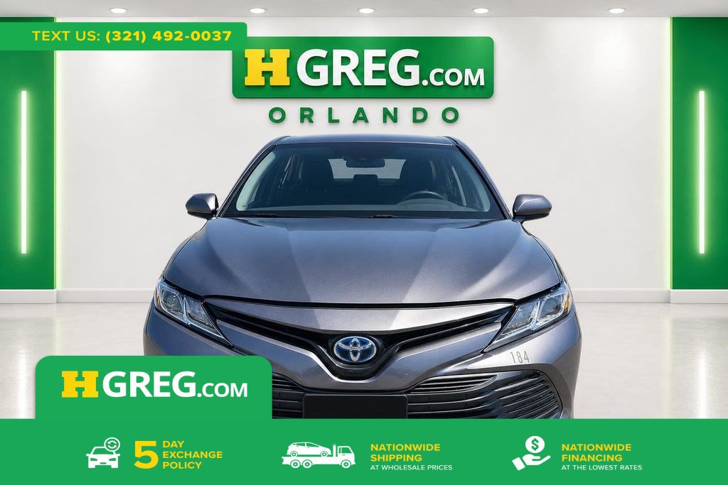 Used 2018 Toyota Camry LE FWD image 1
