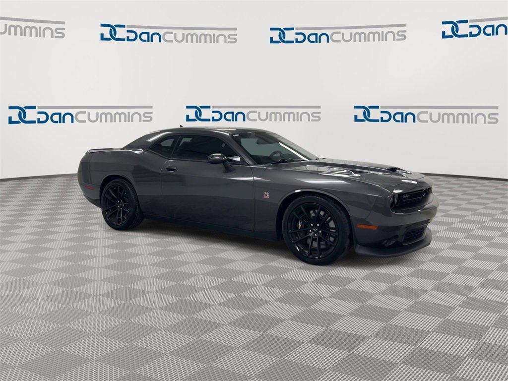 Used 2022 Dodge Challenger R/T Scat Pack w/ Dynamics Package image 2