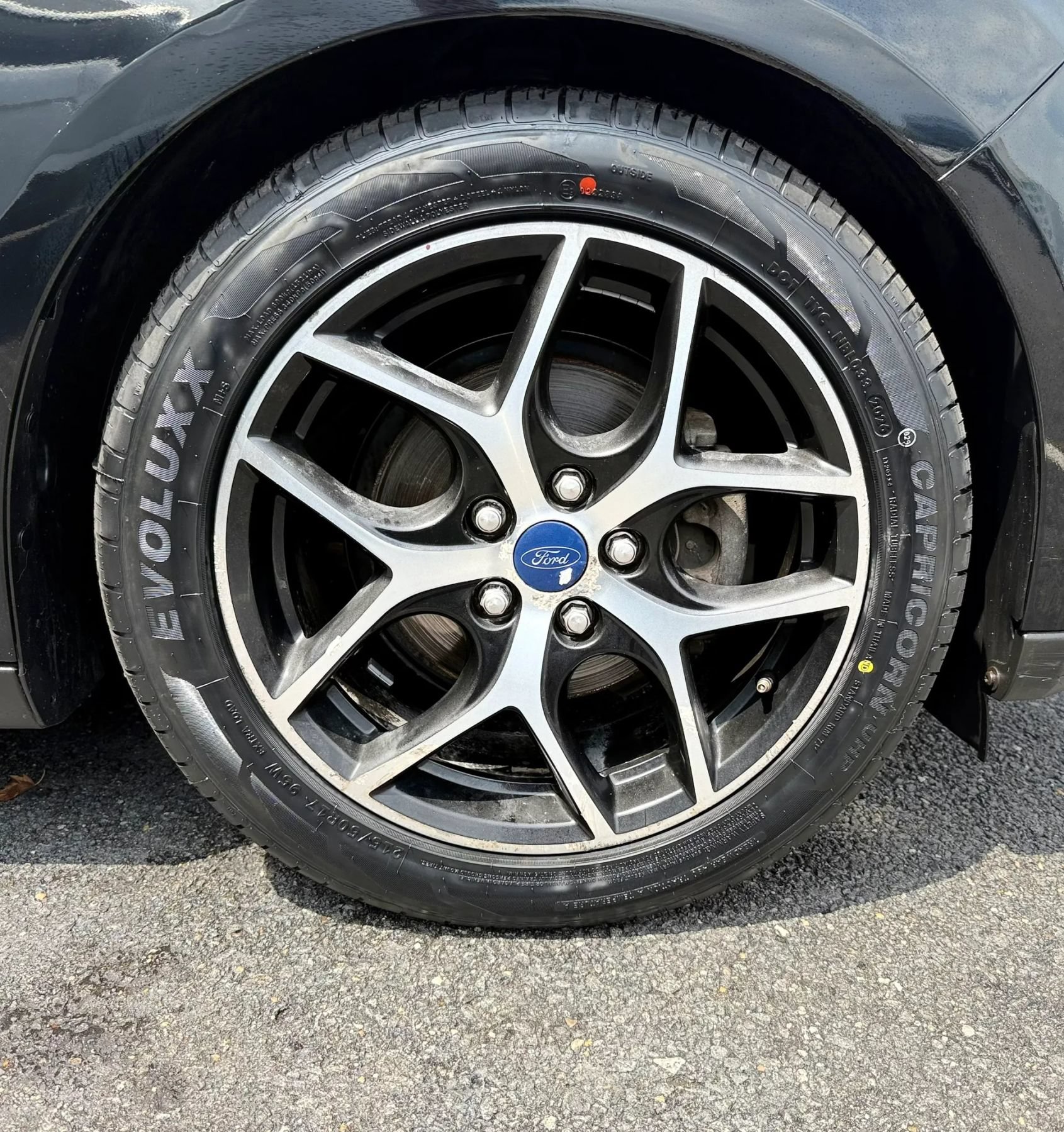 Used 2017 Ford Focus SEL FWD image 44