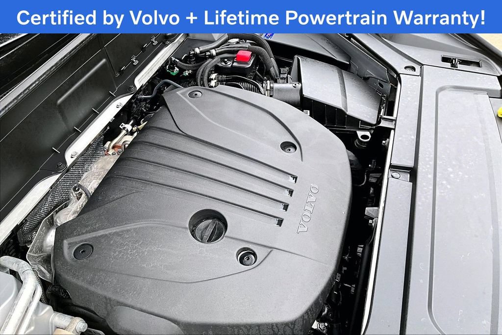 Used 2024 Volvo XC90 B5 Plus AWD/4WD image 45