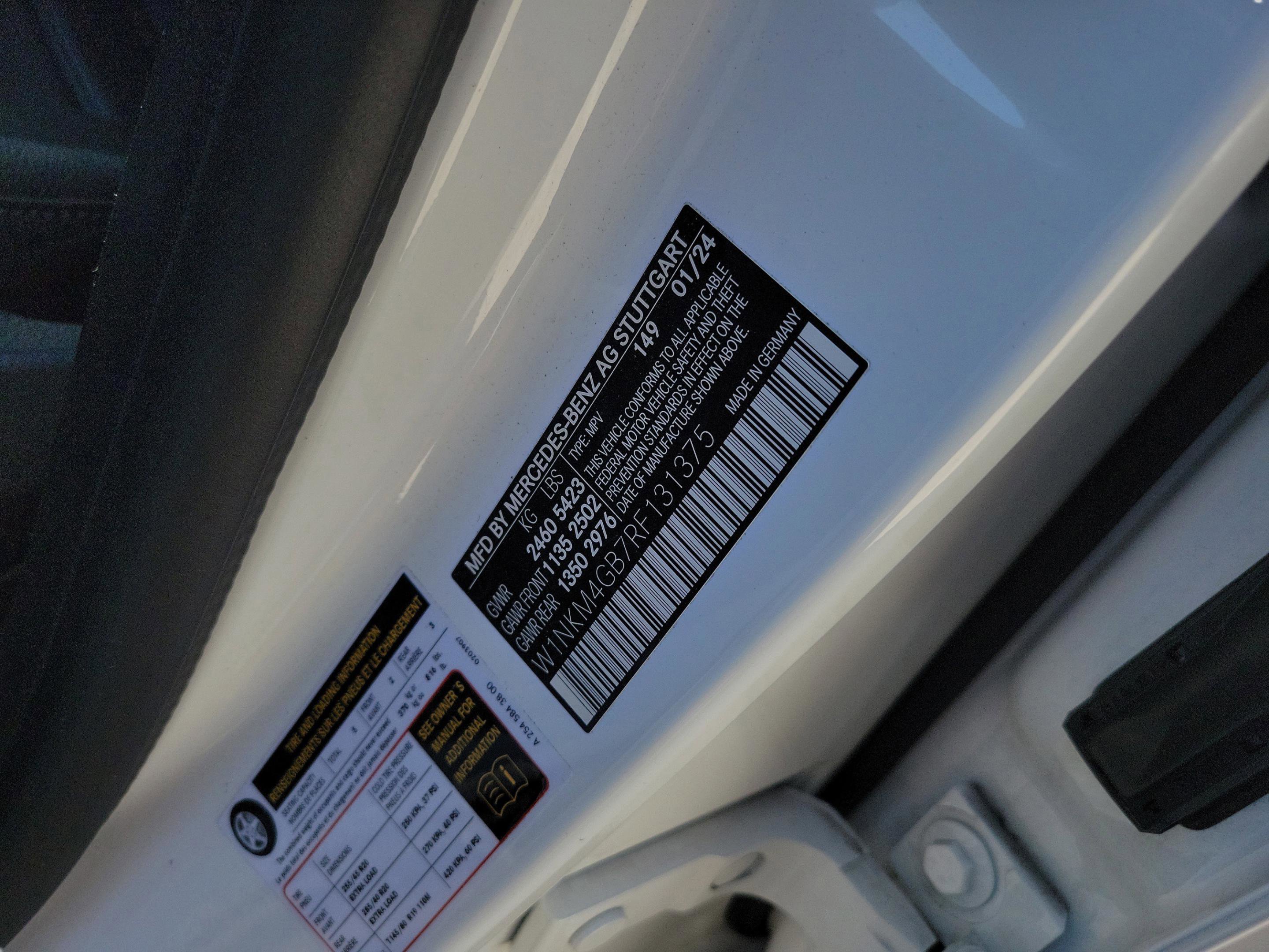 Certified 2024 Mercedes-Benz GLC 300 image 32