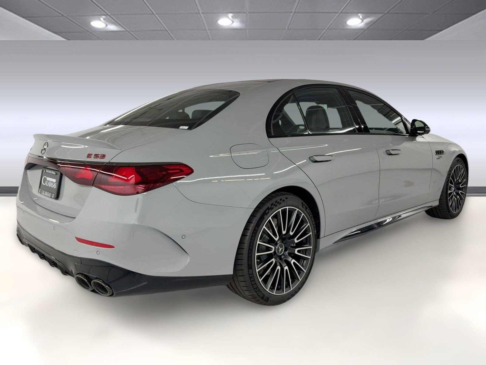 New 2026 Mercedes-Benz E 53 AMG e 4MATIC Sedan image 9