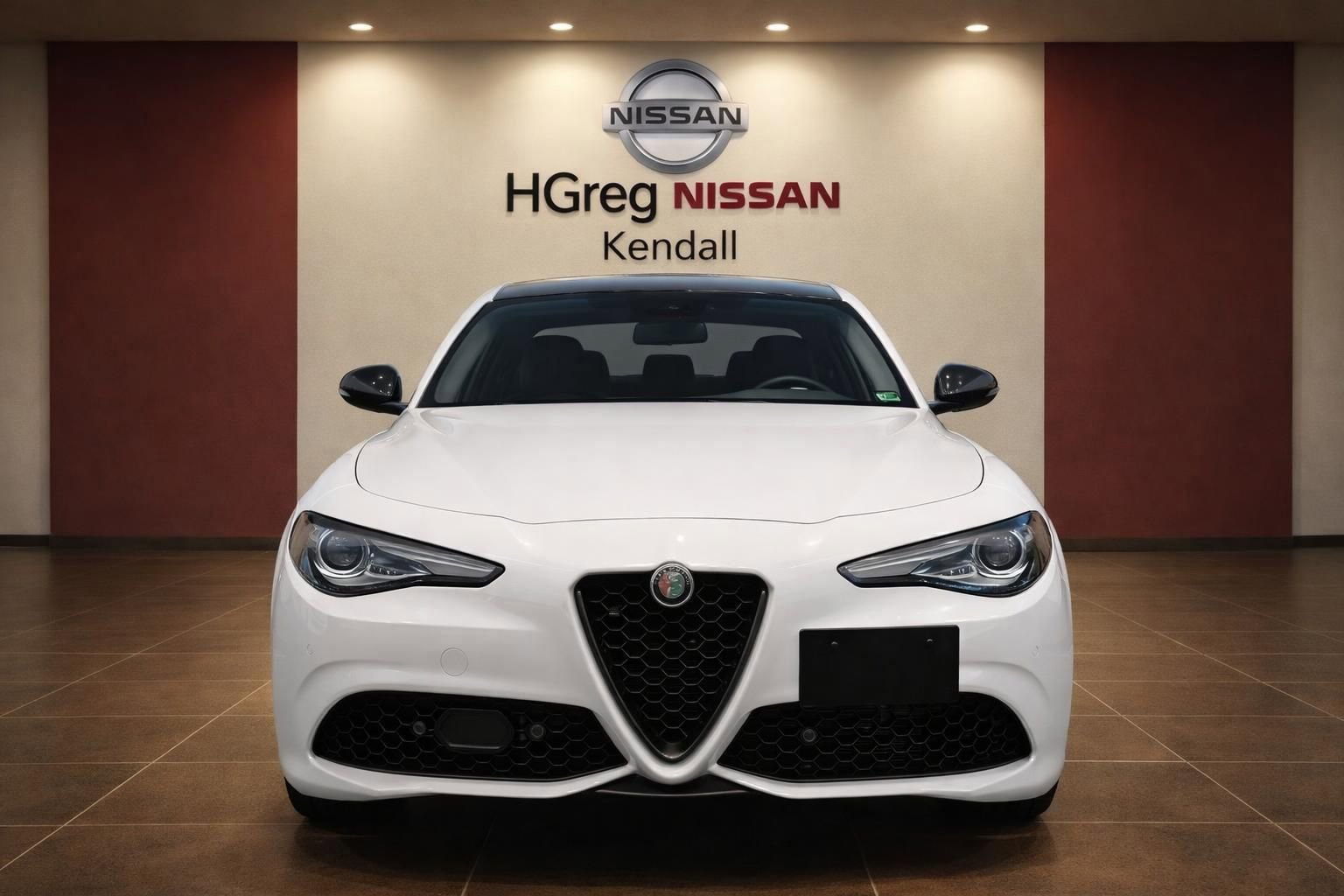 Used 2022 Alfa Romeo Giulia Veloce AWD/4WD image 5